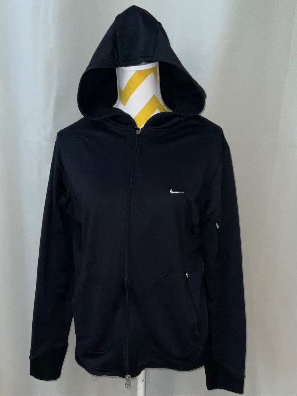 Nike Sphere Dry Black Hooded Zip Jacket